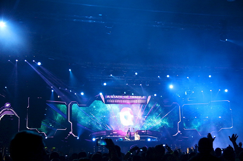 1920 X 1280 517.7 Kb 01.02.2014 - A State of Trance 650 @ Екатеринбург Экспо