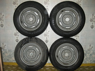 1920 X 1440 714.3 Kb    r-13