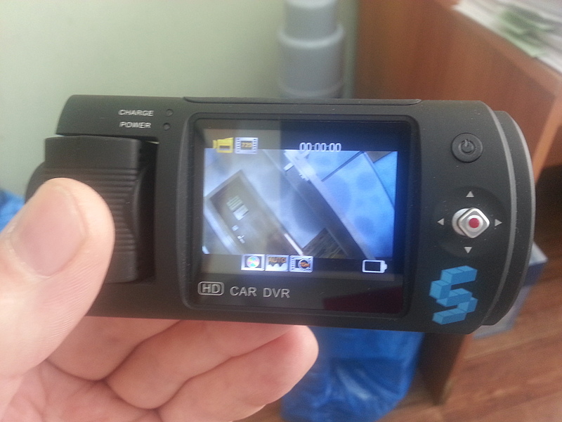 1920 X 1440 661.3 Kb   FullHD      1500 .