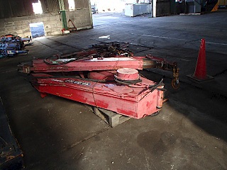 640 X 480 99.8 Kb 640 X 480 80.9 Kb  