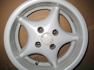 1067 X 800  95.0 Kb 1067 X 800 143.5 Kb   13 