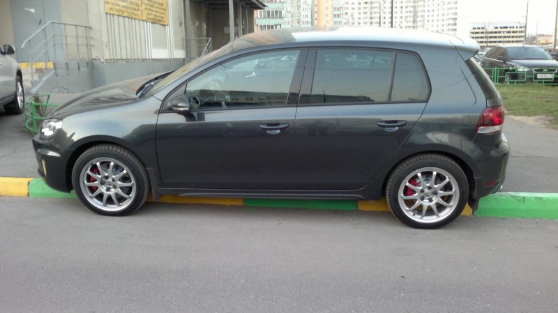 800 x 449 800 x 571    R17  R22     (PCD,ET,DIA,)