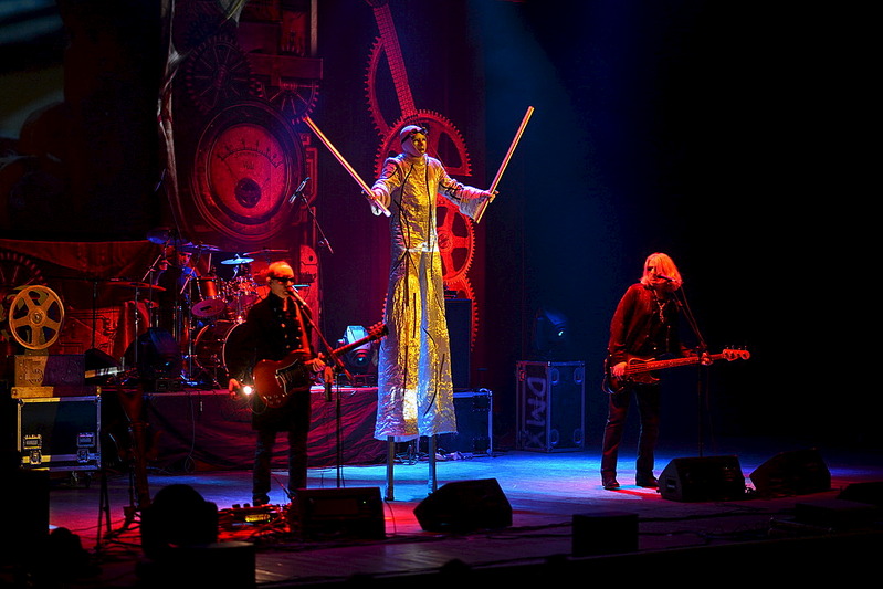 1100 X 734 272.8 Kb 2 : .     ' '!