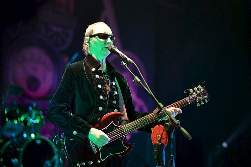 1100 X 734 241.5 Kb 2 : .     ' '!