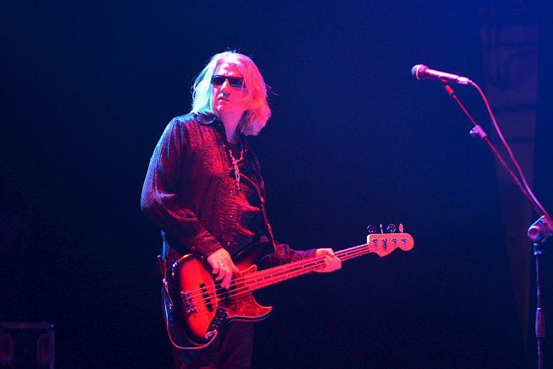 1100 X 734 234.8 Kb 1100 X 734 241.5 Kb 2 : .     ' '!