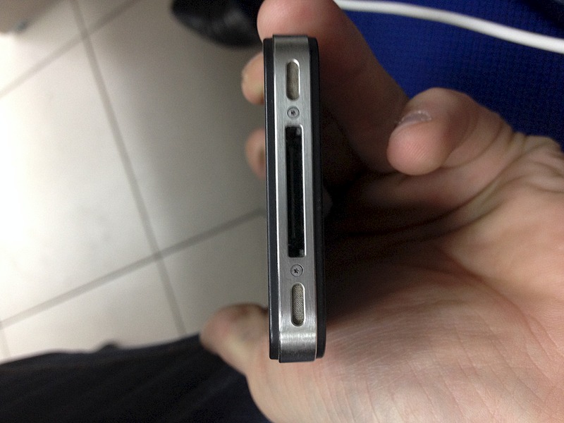 1920 X 1440 444.9 Kb 1920 X 2560 827.0 Kb 1920 X 2560 358.0 Kb Apple iPhone 4 16 