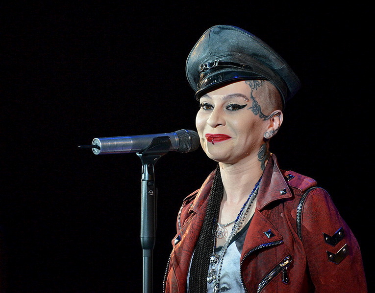 1100 X 862 306.6 Kb 734 X 1100 269.2 Kb 734 X 1100 257.2 Kb 734 X 1100 230.2 Kb 1100 X 734 234.6 Kb     ()