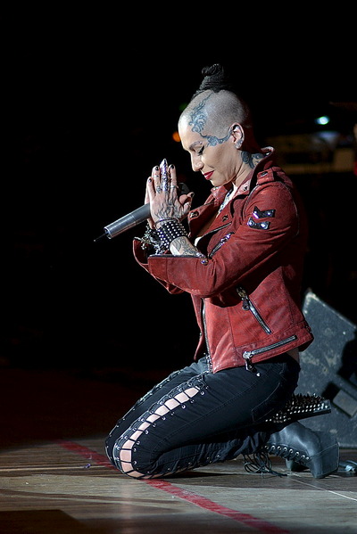 734 X 1100 259.1 Kb     ()