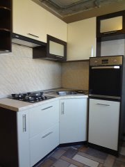 180 x 240 640 X 480 51.5 Kb 240 x 180 240 x 180 320 x 180     6 .   