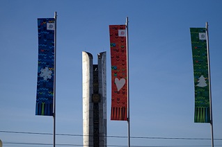 1920 X 1276 384.8 Kb   42 -61/3-