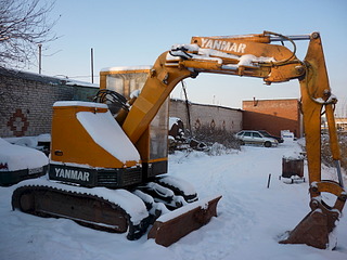 320 x 240  - Yanmar