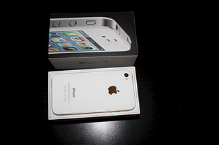 1920 X 1280 191.1 Kb продам iPhone 4 белый (8GB) фото