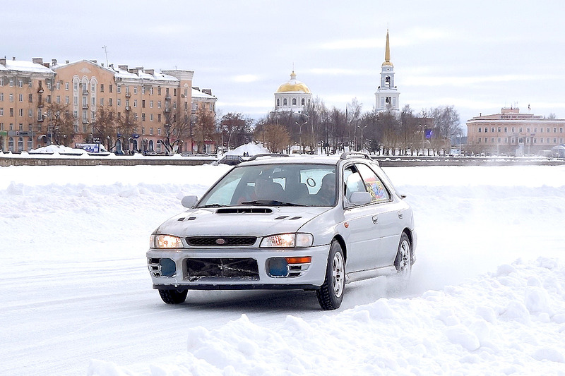 1280 X 853 332.7 Kb 1600 X 1067 435.5 Kb 01.03.2014. большие гонки г. Воткинск. (параллельные авто-мото гонки)