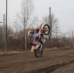 604 X 597 146.9 Kb   - !