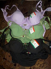 1920 X 2560 417.3 Kb 1920 X 2560 928.9 Kb 1920 X 2560 993.3 Kb 1920 X 2560 929.2 Kb     !   !