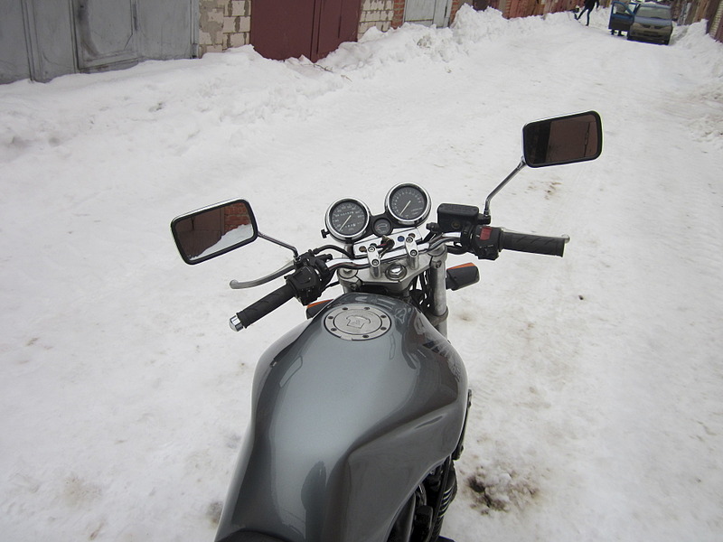 1920 X 1440 393.8 Kb 1920 X 1440 449.3 Kb Honda CB400SF Version S  