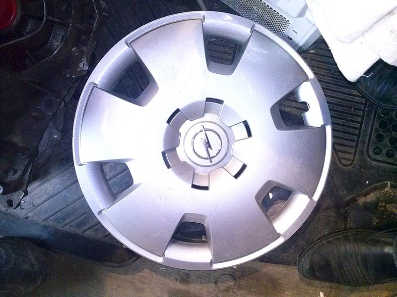 1920 X 1440 454.4 Kb    Opel Astra R16,   