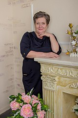 683 X 1024 160.8 Kb 1024 X 683 110.0 Kb   