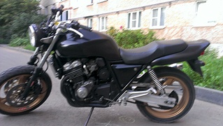 1920 X 1082 670.0 Kb  CB400SF