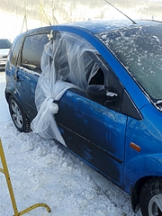 1920 X 2560 421.4 Kb Ford Fiesta 2004 г.