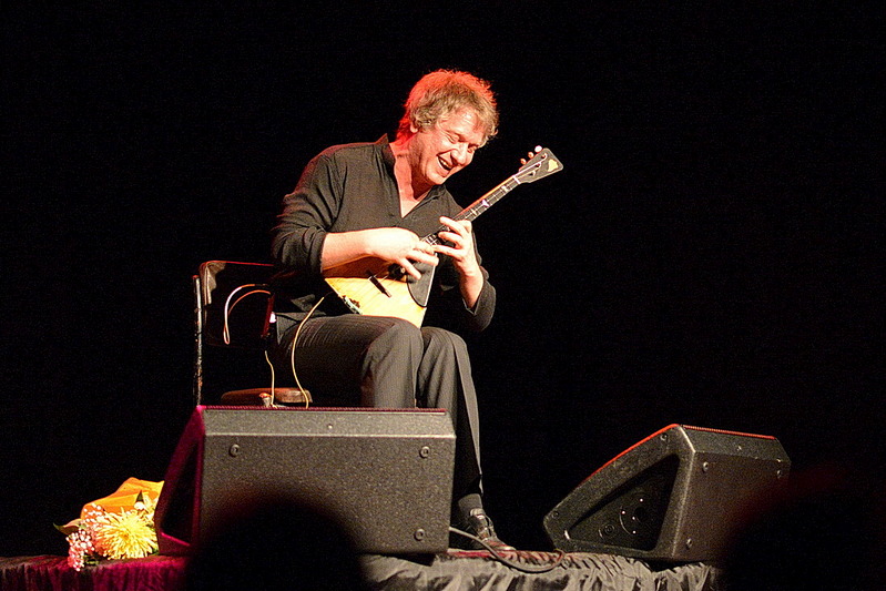 1100 X 734 297.4 Kb 13.03.14 - виртуоз балалайки АЛЕКСЕЙ АРХИПОВСКИЙ @ ФИЛАРМОНИЯ ['Свежий Воздух']