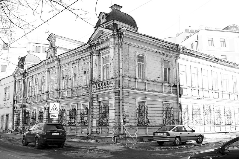 1920 X 1277 692.5 Kb Sony Alpha A390 + 2  