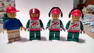 1920 X 1080 845.0 Kb Lego Minifigures ( LEGO) -- ()
