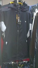 1840 X 3264 926.6 Kb 1840 X 3264 933.6 Kb 1840 X 3264 389.5 Kb ФУТБОЛКИ, КУРТКИ, ВЕТРОВКИ, ТОЛСТОВКИ ВеСнА ! Новые фото 05.03 !