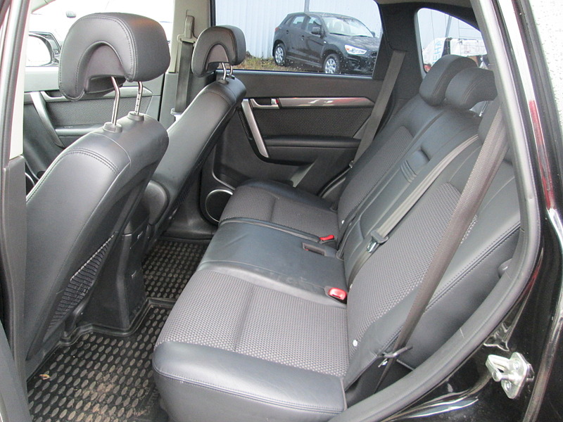 1920 X 1440 648.3 Kb Chevrolet Captiva 2008 .
