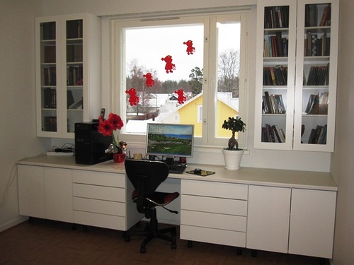 500 x 375 -,       