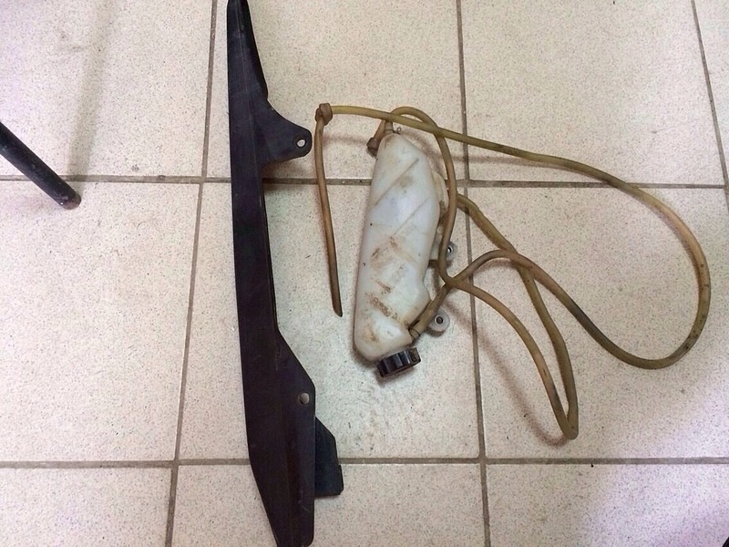 1136 X 852 268.4 Kb 1136 X 852 301.8 Kb 852 X 1136 294.5 Kb    Honda F4i