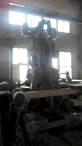 1872 X 3328 187.2 Kb 