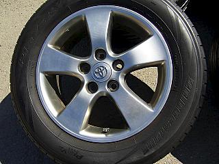 640 X 480  49.9 Kb    R 16,  toyota