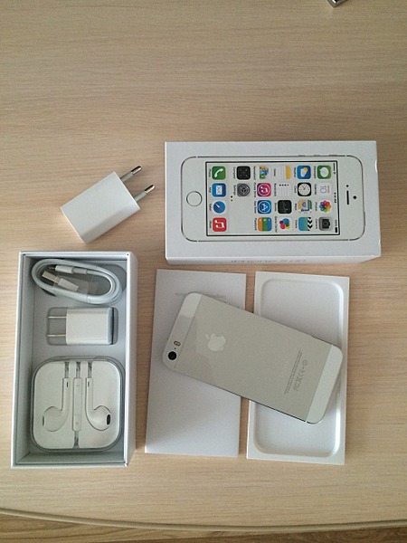 1920 X 2560 722.4 Kb продам новый iphone 5s 16 gb по очень низкой цене