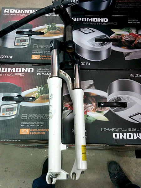 1920 X 2560 357.6 Kb 1920 X 2560 369.2 Kb  /  ()