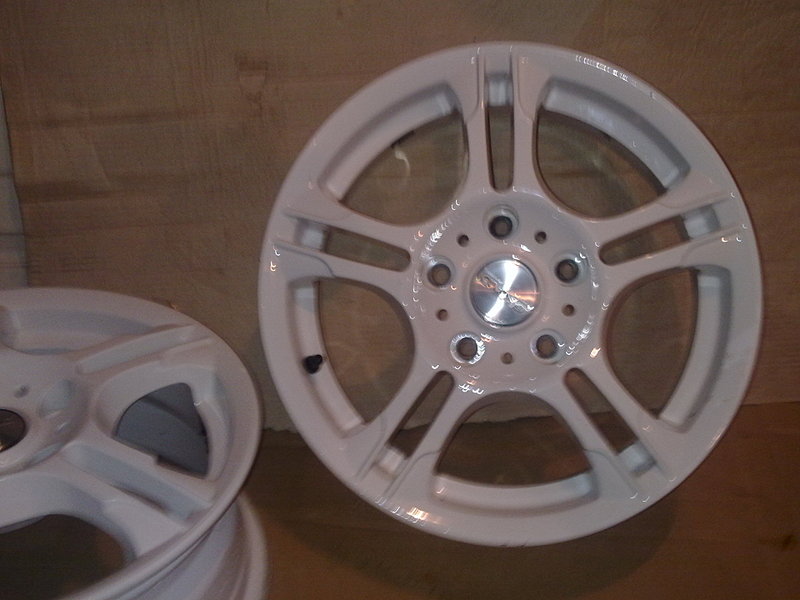 1920 X 1440 284.9 Kb    15' ()