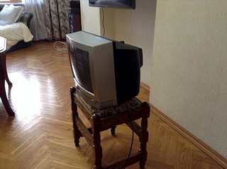 1920 X 1434 619.8 Kb    JVC AV-1401AE
