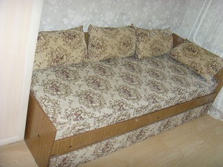 320 x 240 Продам кровать односпальную 1700руб