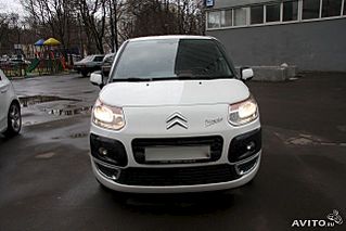 640 X 427 38.8 Kb 640 X 427 42.2 Kb Citroen C3 Picasso 2012 г.