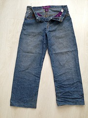 1920 X 2560 374.9 Kb     ROCA WEAR 2   250 .