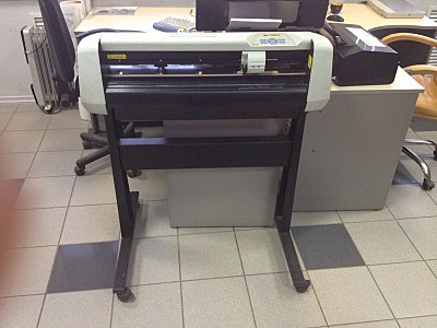 800 X 600 91.0 Kb Каттер бу для виниловых пленок SUMMA CUT D60 продам