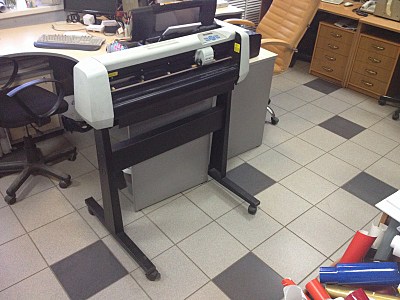 800 X 600 102.9 Kb 800 X 600 91.0 Kb Каттер бу для виниловых пленок SUMMA CUT D60 продам