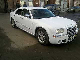 1920 X 1440 698.5 Kb 1920 X 1440 668.3 Kb Chrysler 300C 2010 .., 2.7 , .