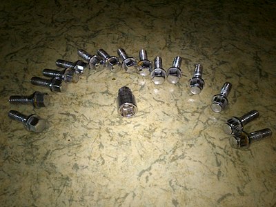 1920 X 1440 418.2 Kb   + 