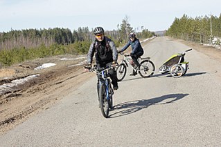 1280 X 853 241.2 Kb     )