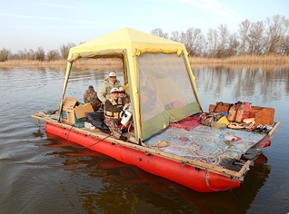 1920 X 1421 727.6 Kb Вояж по Дельте Волги в 'Плавучем кемпинге'