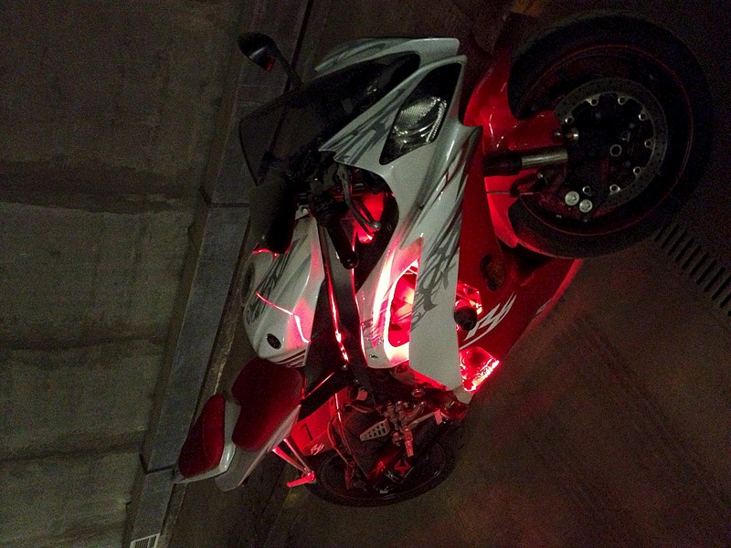 1920 X 1440 701.4 Kb 1920 X 1440 706.2 Kb  Yamaha YZF-R6