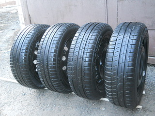 1024 X 768 301.1 Kb      Volkswagen Polo 185/60R15