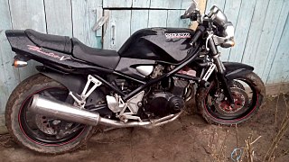 1280 X 720 192.5 Kb  Suzuki Bandit 400V