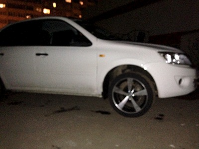 1920 X 1440 566.1 Kb Продам летние тапки на Ваз R16.